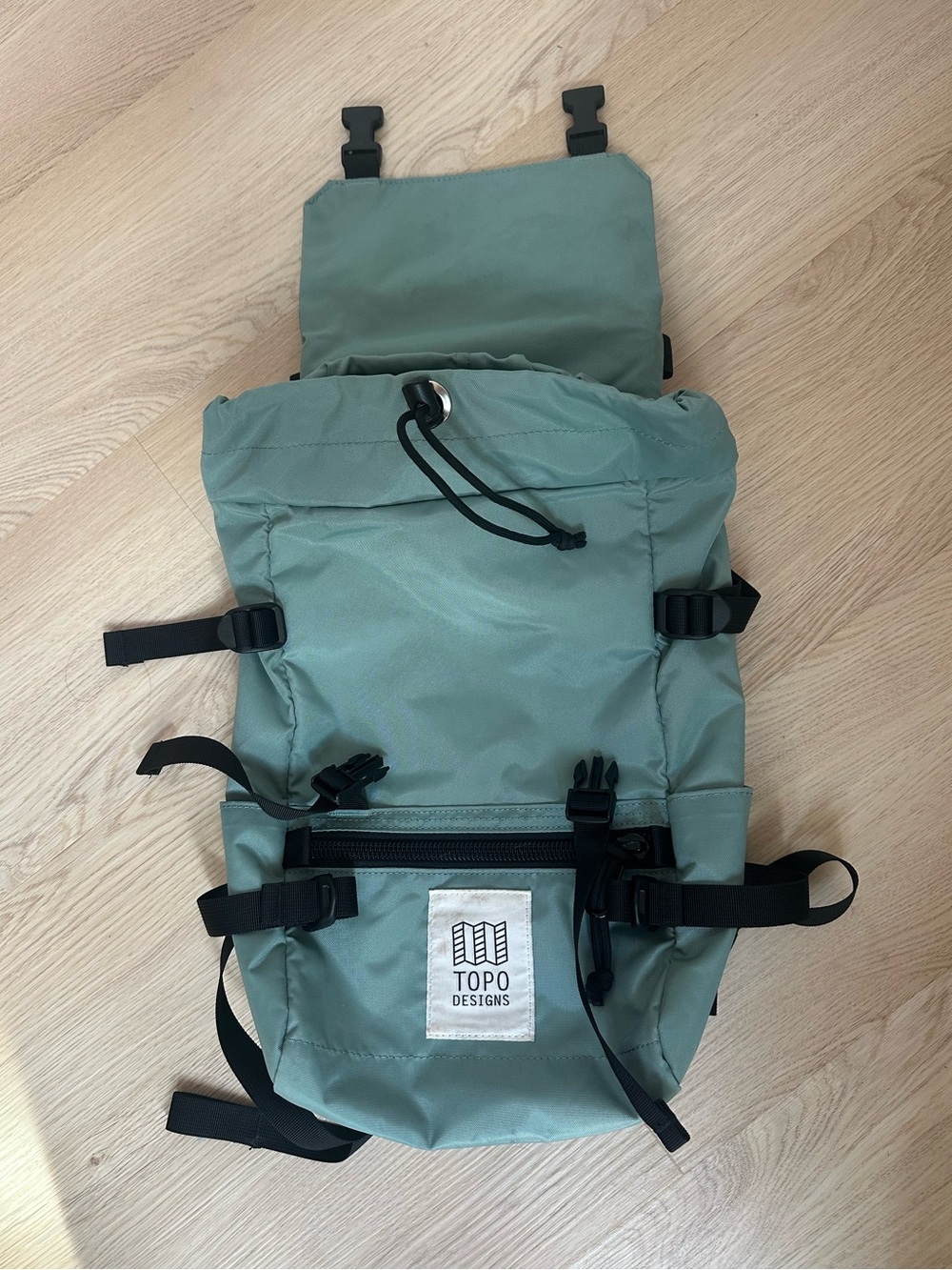 Topo Designs Rover Pack Mini - Picture 2 of 4
